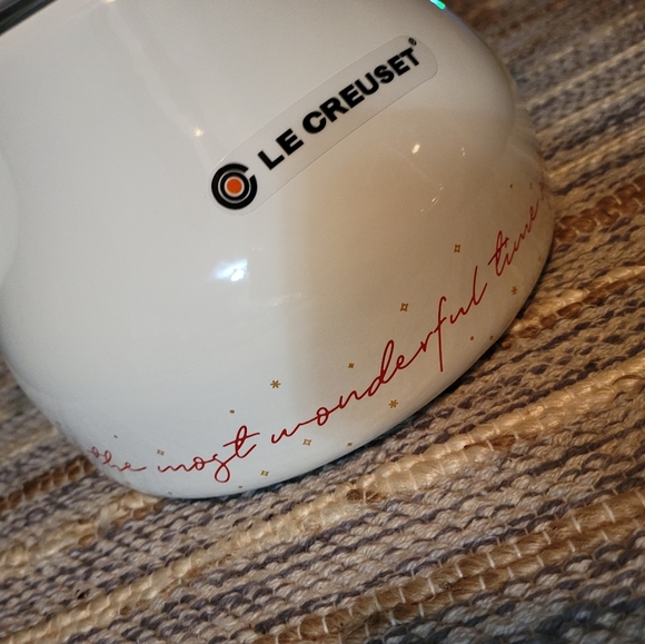 FLASH SALE! NWT Le Creuset Holiday Tea Kettle - Picture 6 of 7